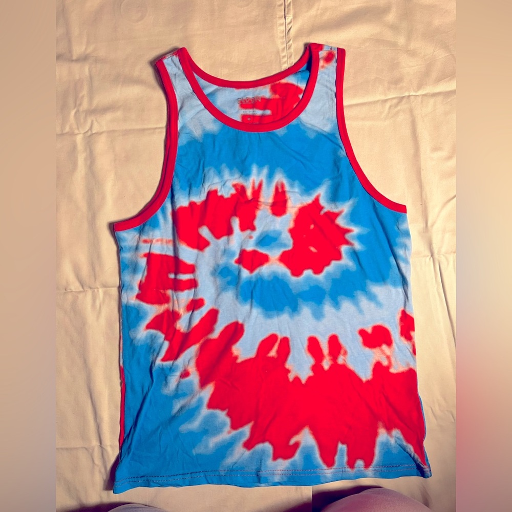 Tilly’s Eldon | Tank Top | M | Red, white, blue tie dye